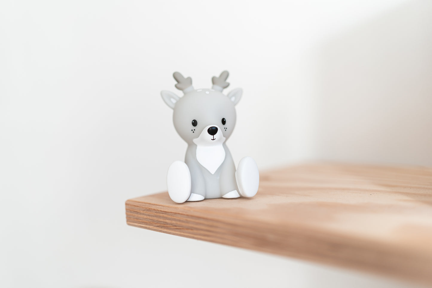 Oli Olsen Fabain Deer Small Night Light